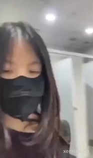 Bé Sinh Viên Show Hàng đưa Cả Quả Dưa Vào Lỗ Nhị St