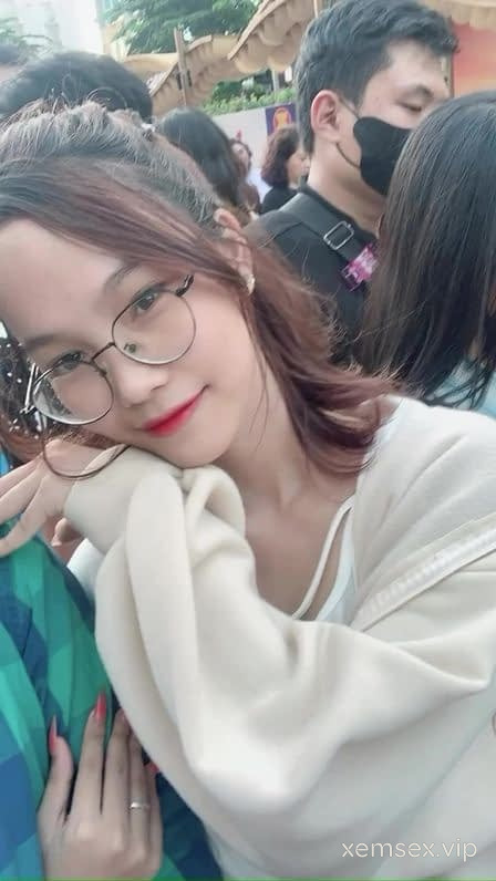 Ảnh thumbnail của Cô Thư Ký Dâm đãng Và Anh Chủ May Mắn #3