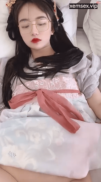 Cực Phẩm Hot Girl Tung Của Trắng Xinh Ngọt Nước #17
