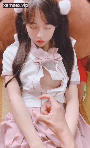 Cực Phẩm Hot Girl Tung Của Trắng Xinh Ngọt Nước #31 HD