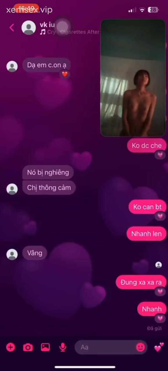 Ảnh thumbnail của Em Cẩm Vân Cute Loli K10 Chat Sẽ Bị Lộ Clip #2