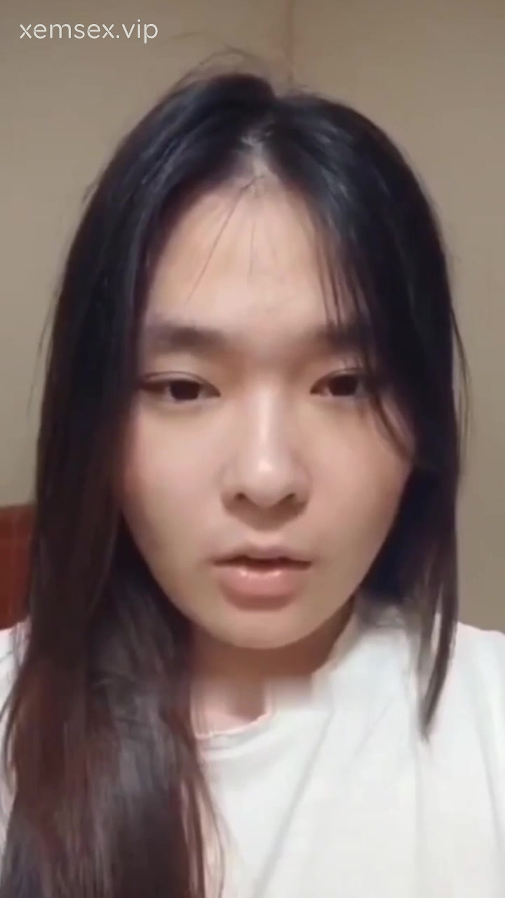 Em Teen 2k9 Bướm Không Lông Quay Video Thủ Dâm để Vay Tiền , Liên Mồm địt Em đi Anh