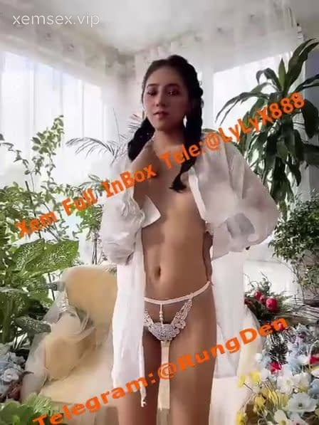 Hậu Trường Mẫu VN Chụp Ảnh Nude, Chịch Cực Hot #20