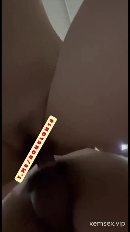 Ảnh thumbnail của Hot Girl Thúy Linh Lộ Clip Với Anh Người Yêu Xem Và Thẩm Thui #5
