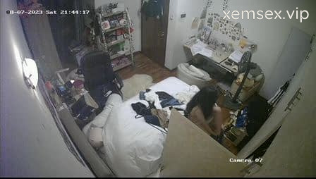 Ảnh thumbnail của Siêu Phẩm Hack Cam Con Gái Trong 2 Mẹ Con #11