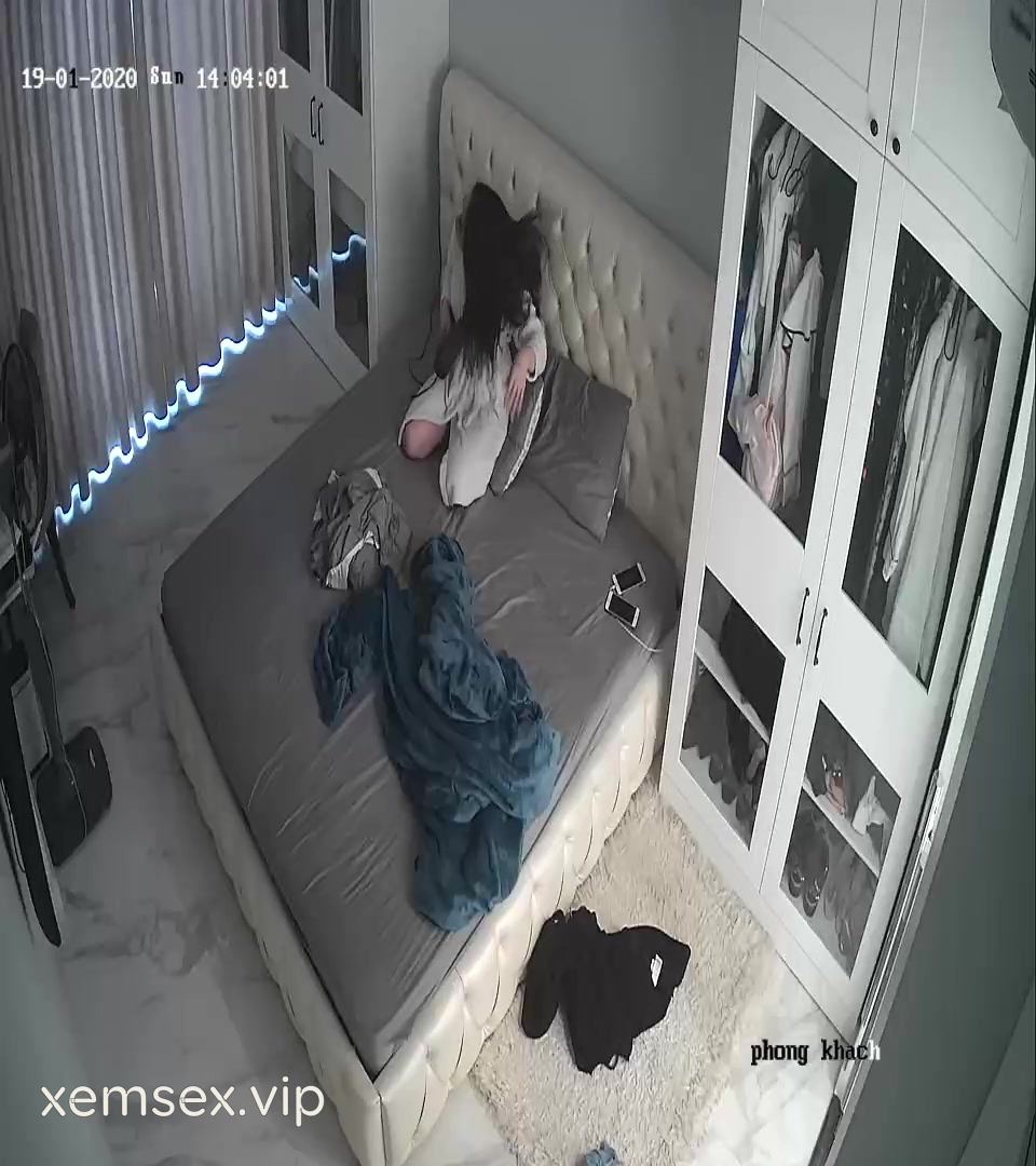 St đăng đỡ đầy Máy, Chuyện Cũ, Hack Camera #17
