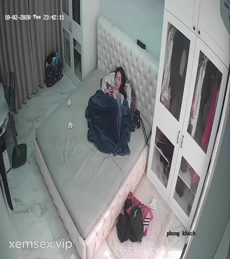Ảnh thumbnail của St đăng đỡ đầy Máy, Chuyện Cũ, Hack Camera #21