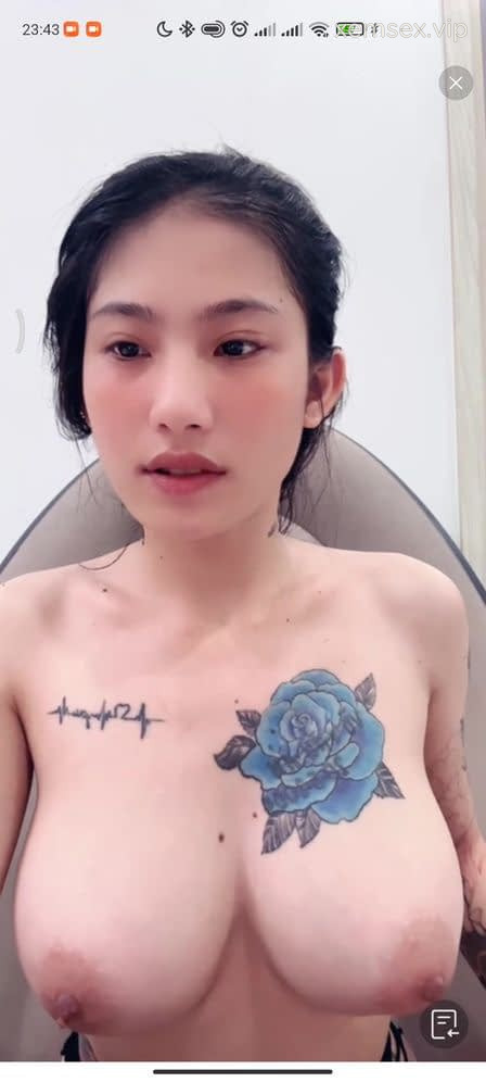 Ảnh thumbnail của Trời Ban Cho Em, đôi Dớ Quá Cũ #2