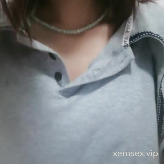 Ảnh thumbnail của Vài Clip Teen Nữ Cho Anh Em Quay Tay #1